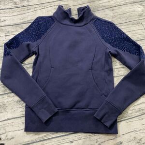 Lululemon‎ Floral Flock Pullover Sweatshirt Midnight Navy Size 4 LW3AXOS